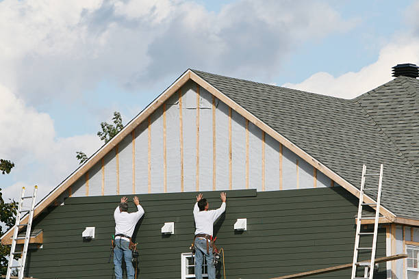 Professional Wood Siding technician working in New Philadelphia, OH